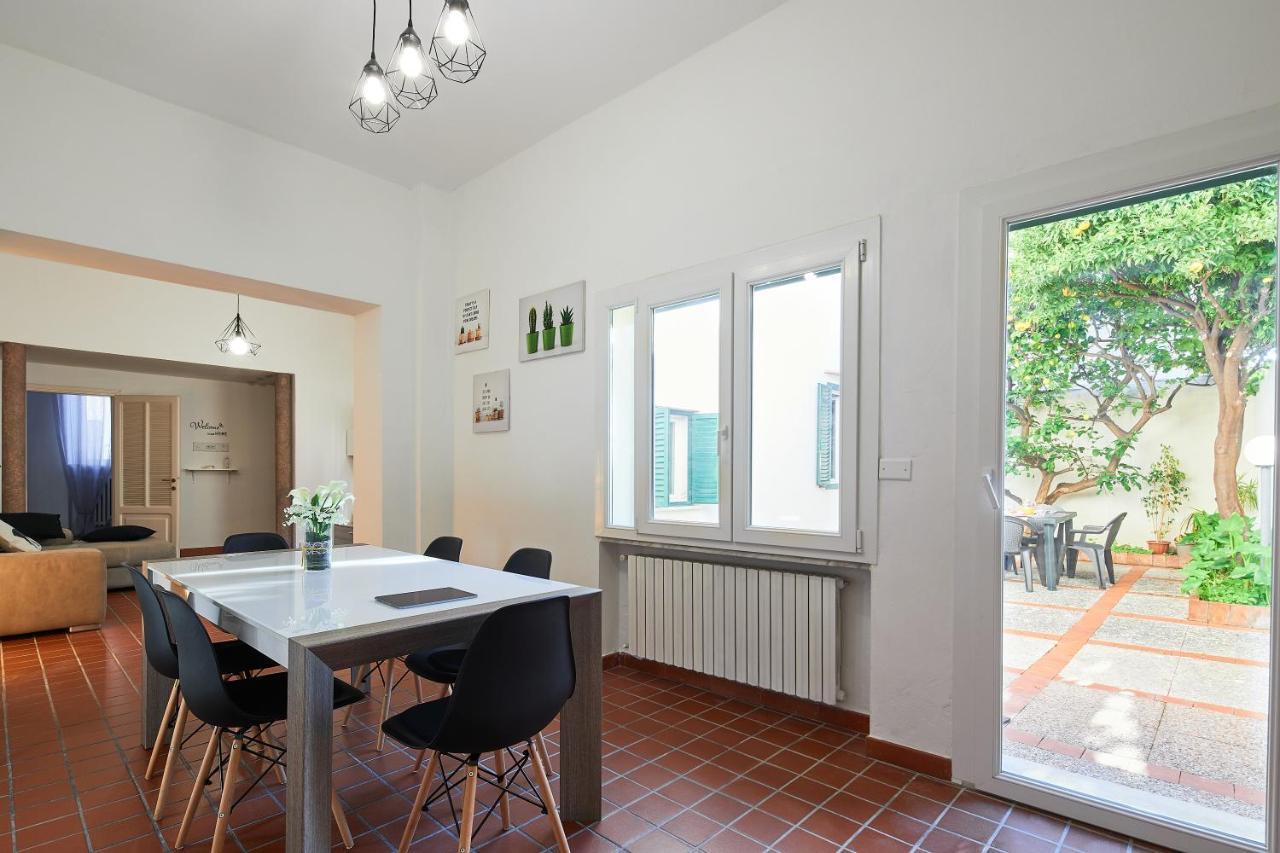 ✦ Garden House In Centro - Free Parking ✦ Apartment Livorno Bagian luar foto