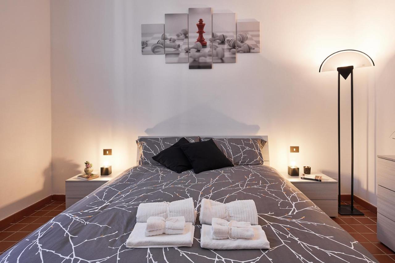 ✦ Garden House In Centro - Free Parking ✦ Apartment Livorno Bagian luar foto
