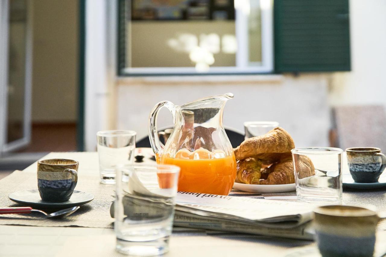 ✦ Garden House In Centro - Free Parking ✦ Apartment Livorno Bagian luar foto