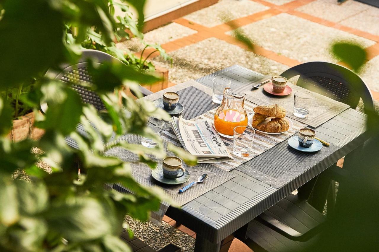 ✦ Garden House In Centro - Free Parking ✦ Apartment Livorno Bagian luar foto